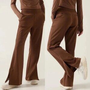 Athleta Venice Flare Pant M Brown Wide Commute Travel Sport Athleisure Lounge